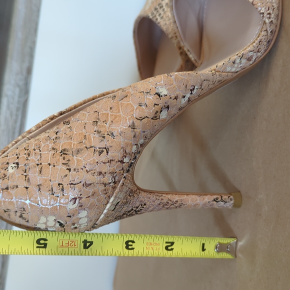 FRENCH CONNECTION SHOES - Picture 9 of 9